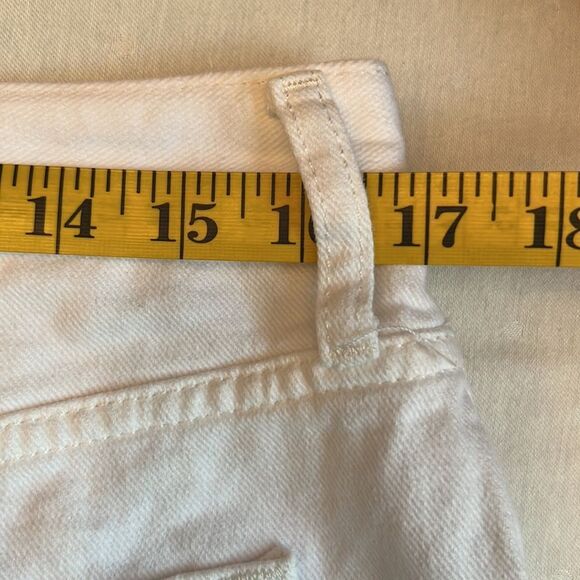 Free People Maggie Mid Rise Denim Shorts -Optic White- Size 31 - Picture 7 of 7
